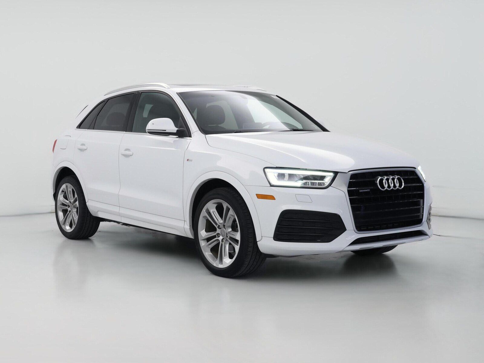 2017 AUDI Q3