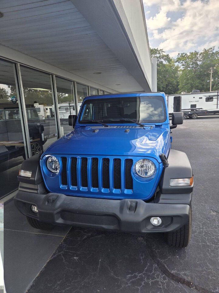 2022 JEEP Wrangler