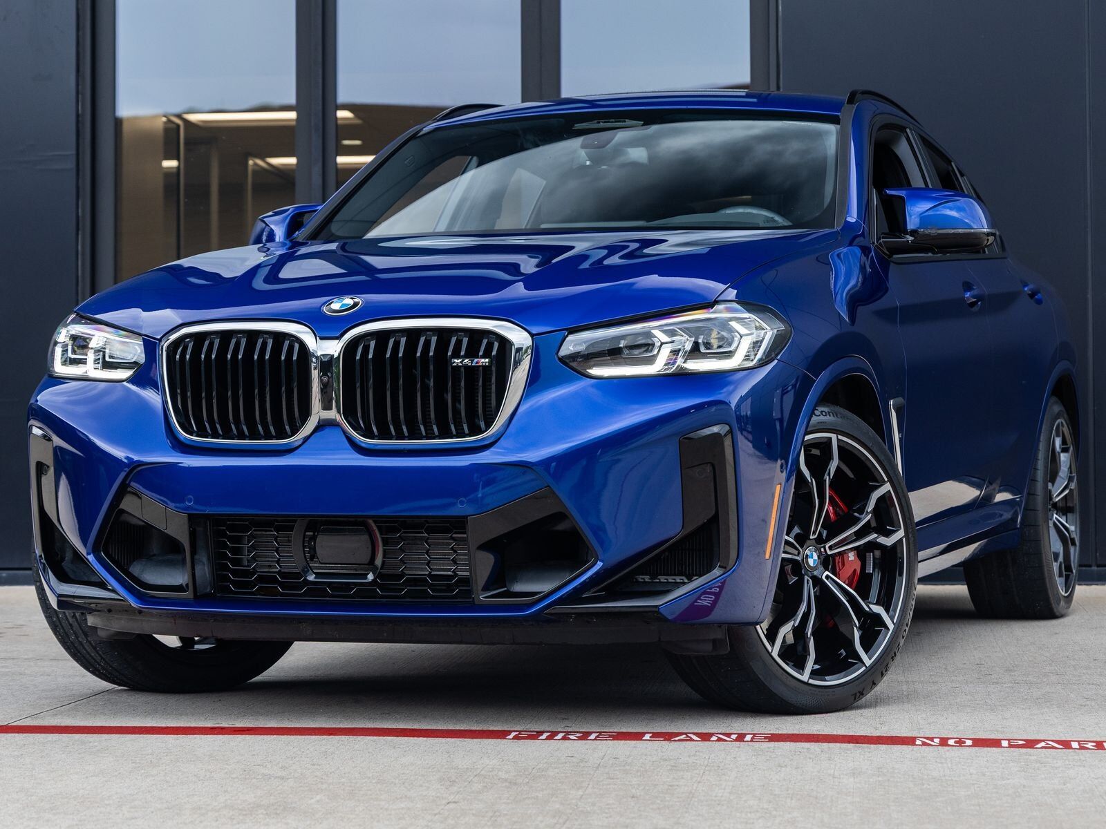 2025 BMW X4