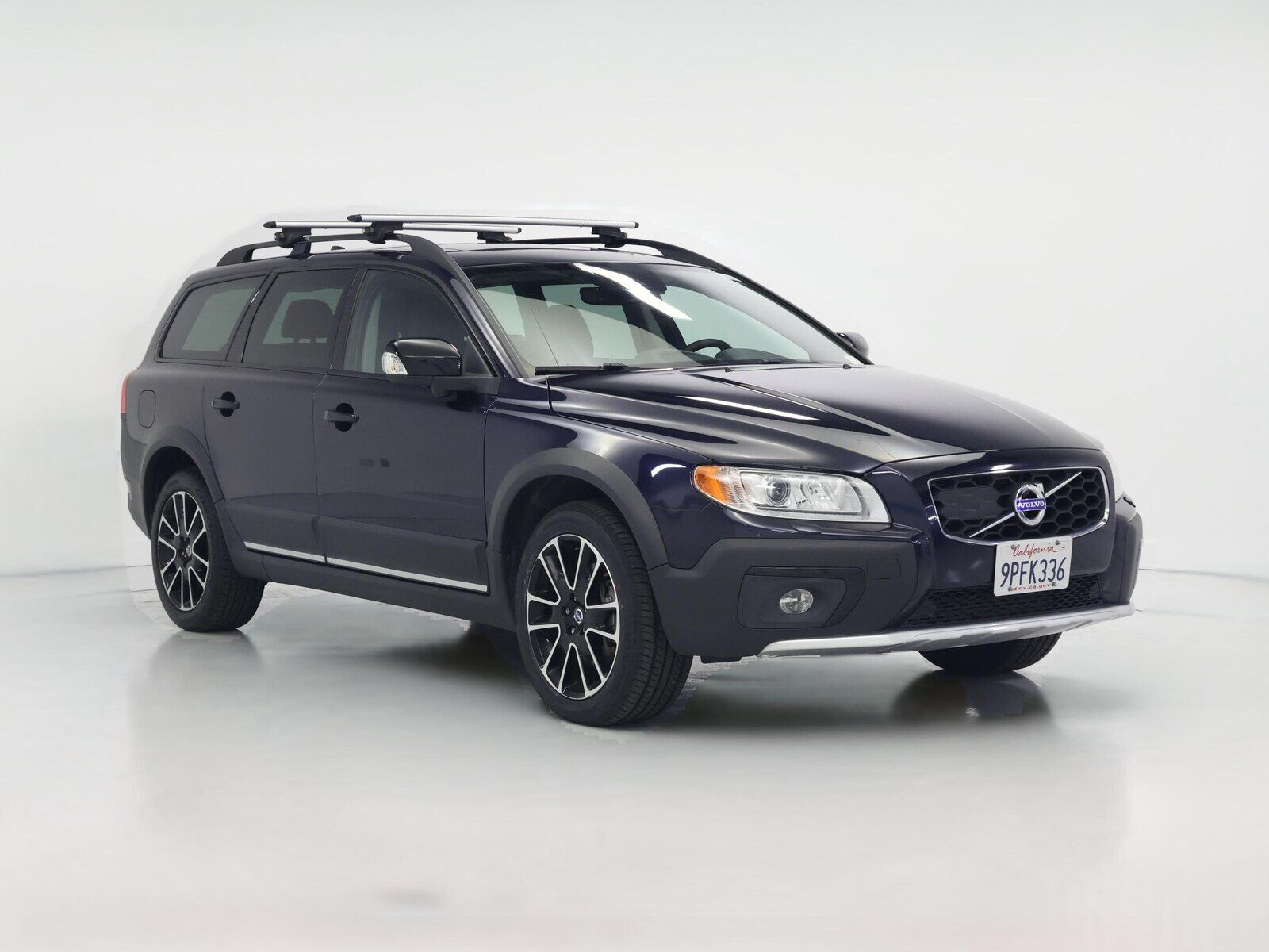 2016 VOLVO XC70