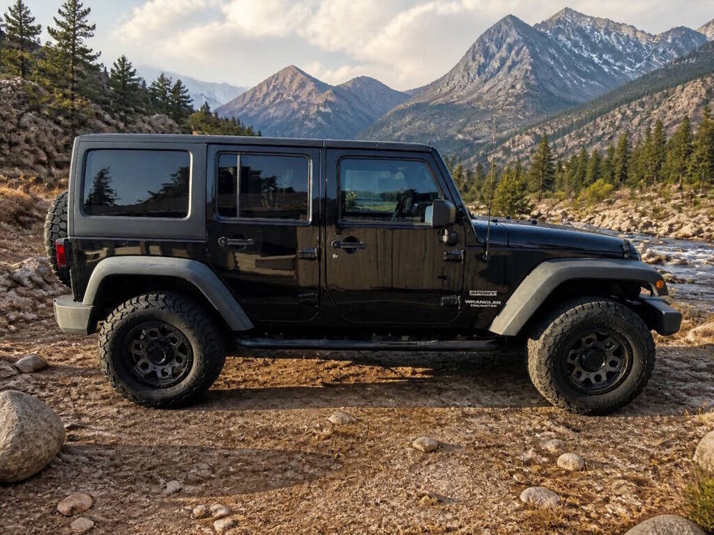 2013 JEEP Wrangler