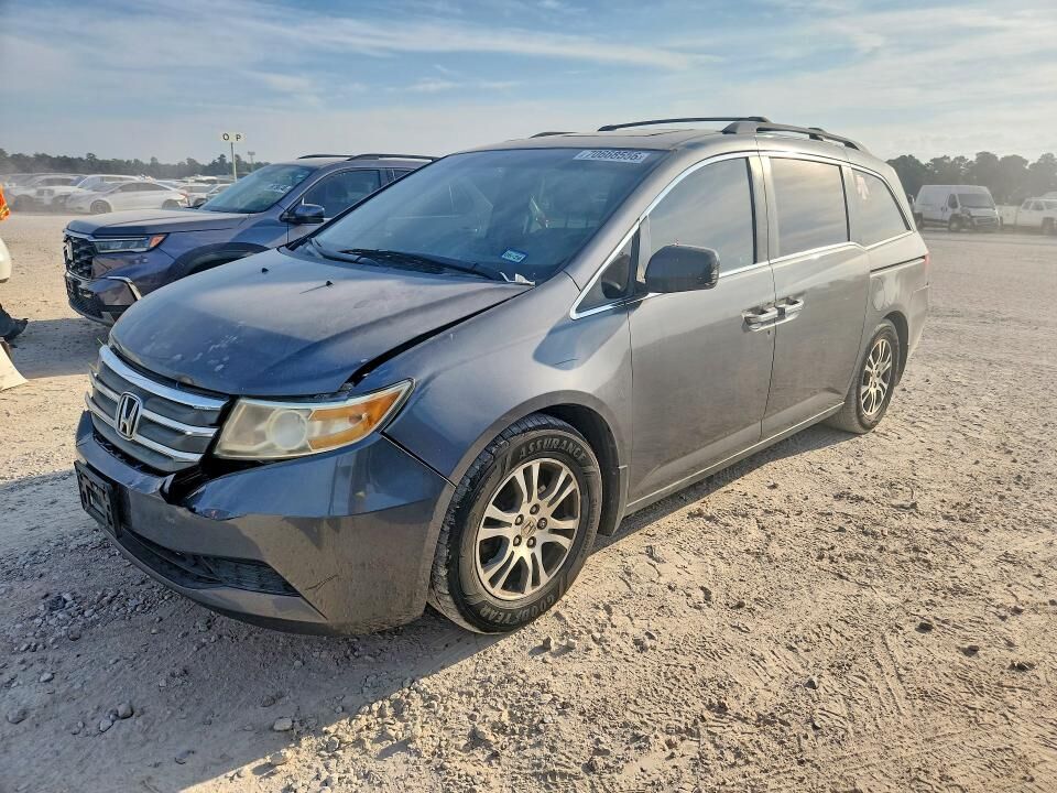 2012 HONDA Odyssey