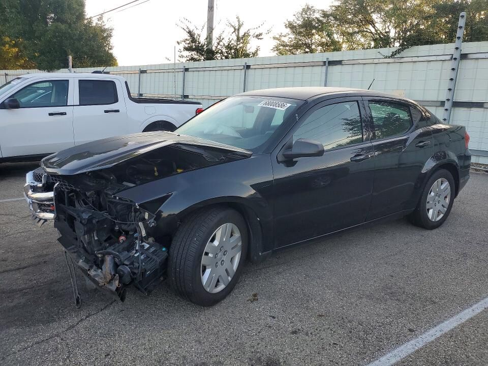 2013 DODGE Avenger