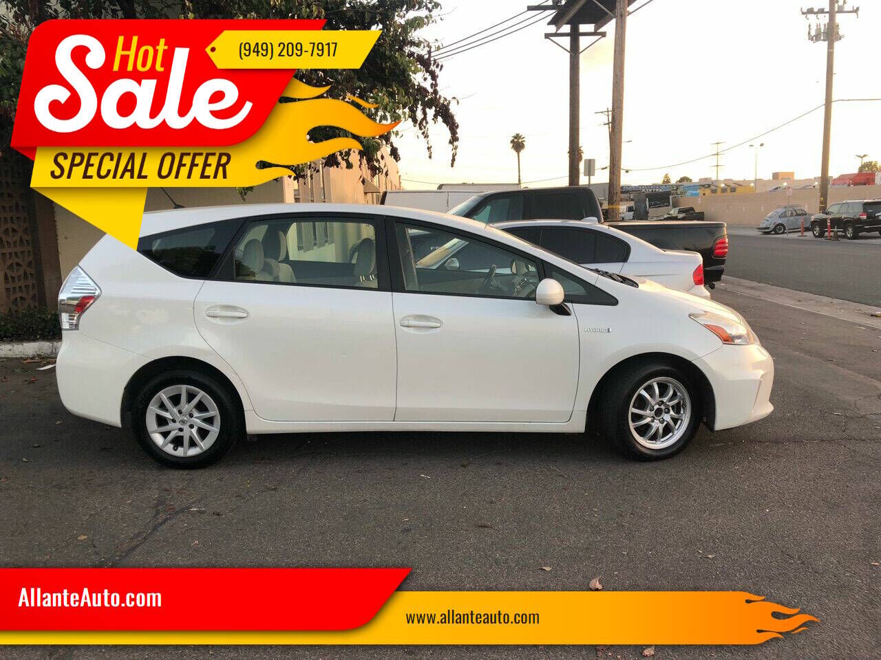 2014 TOYOTA Prius