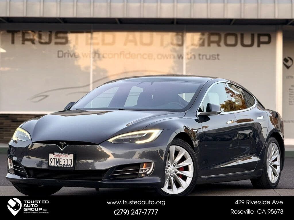 2016 TESLA Model S