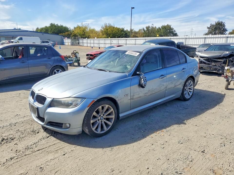 2011 BMW 3 Series
