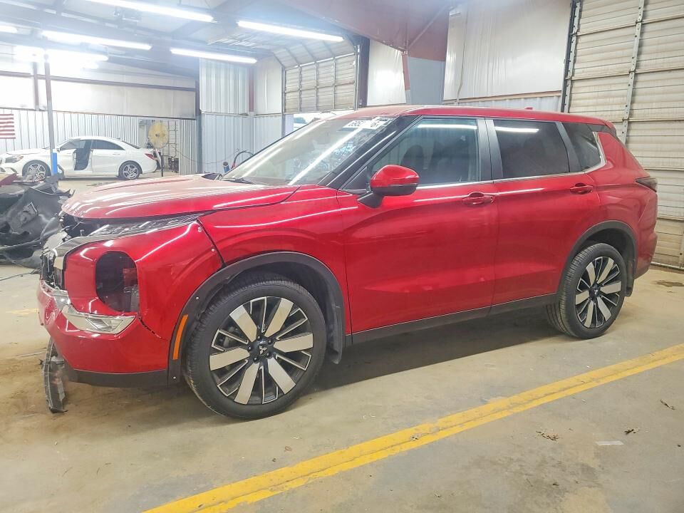 2025 MITSUBISHI Outlander