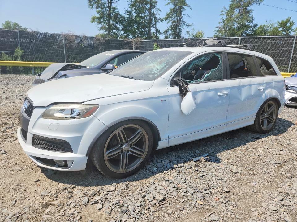 2012 AUDI Q7