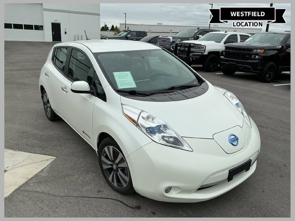 2015 NISSAN Leaf