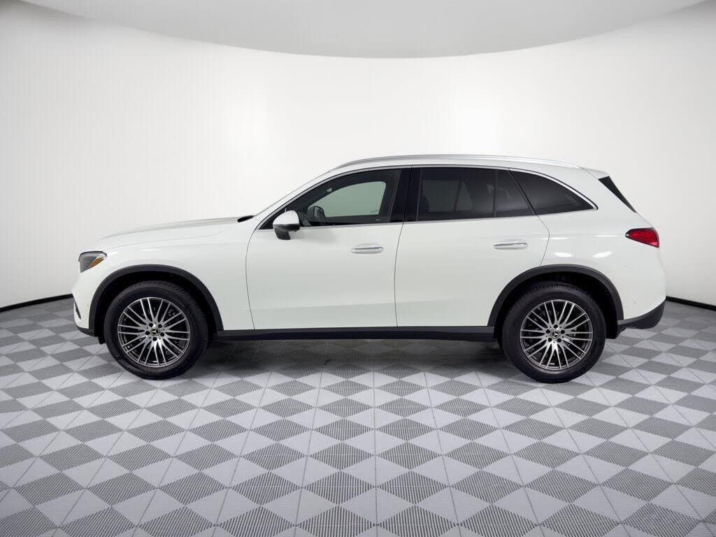 2025 Mercedes-Benz GLC-Class