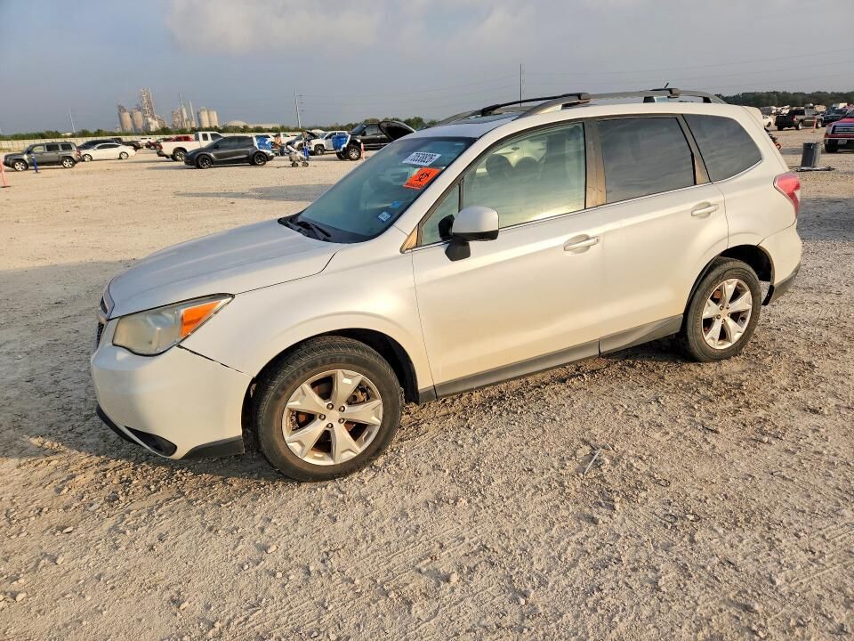 2014 SUBARU Forester