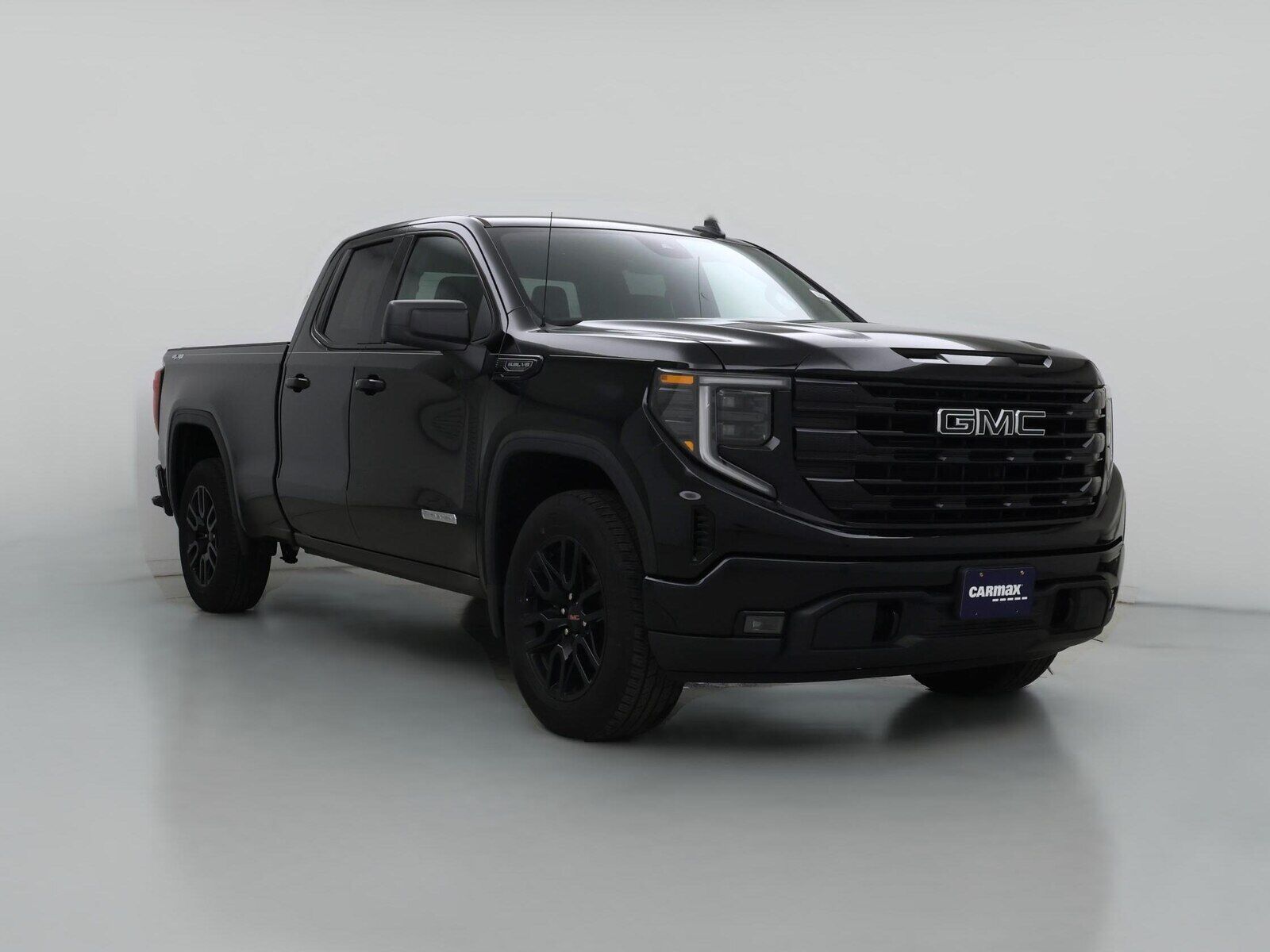 2023 GMC Sierra