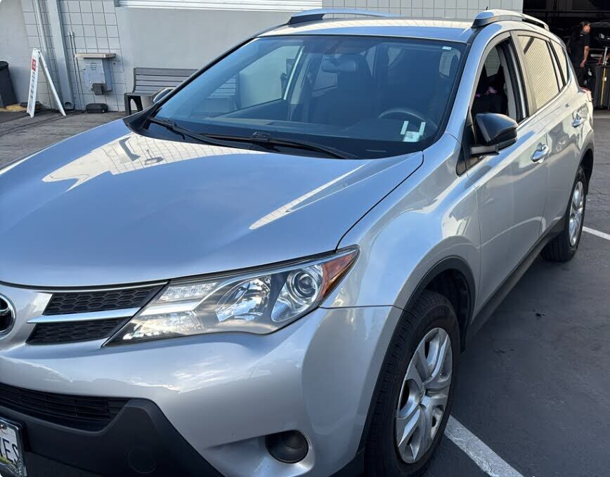2015 TOYOTA RAV4