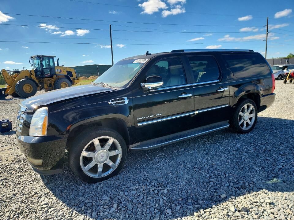 2011 CADILLAC Escalade