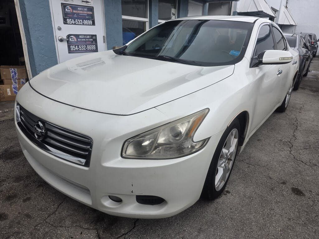 2013 NISSAN Maxima