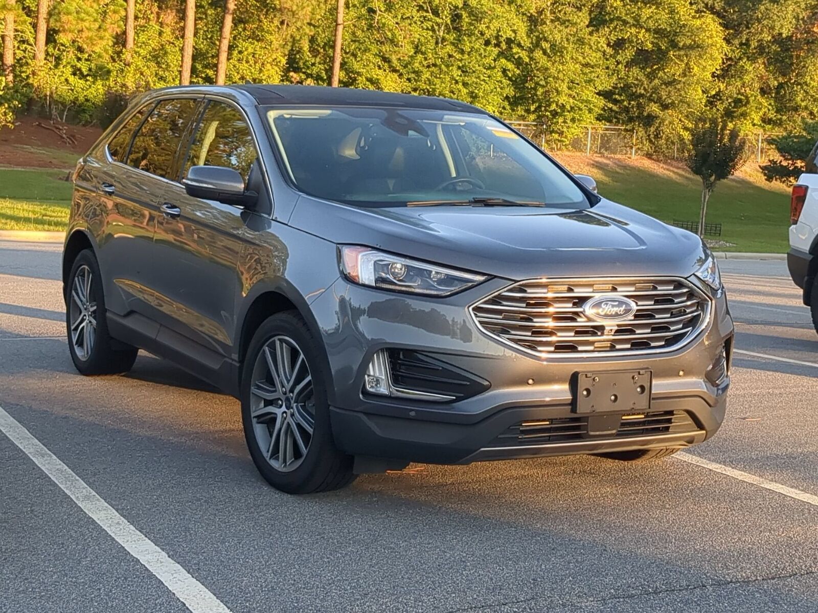 2022 FORD Edge
