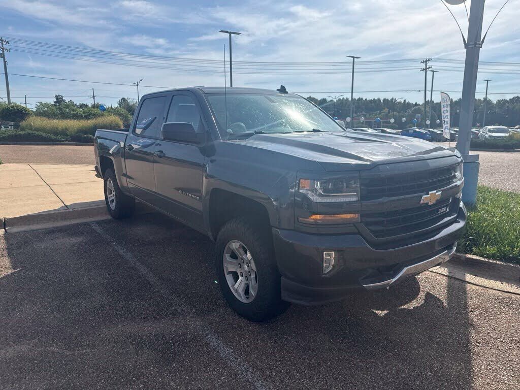 2017 CHEVROLET Silverado