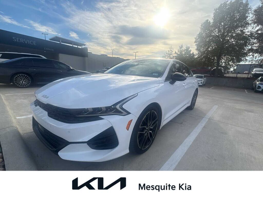 2023 KIA K5