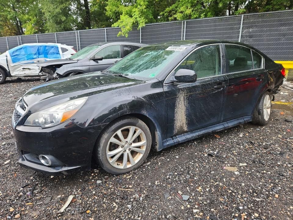 2013 SUBARU Legacy