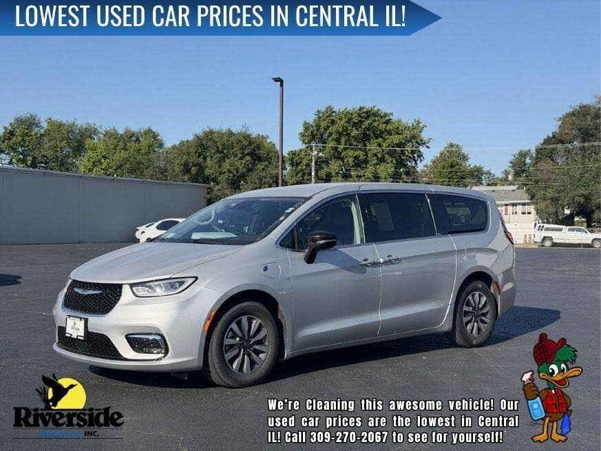 2024 CHRYSLER Pacifica