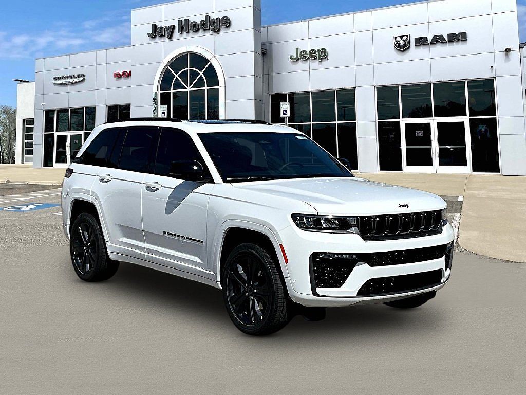 2027 JEEP Grand Cherokee