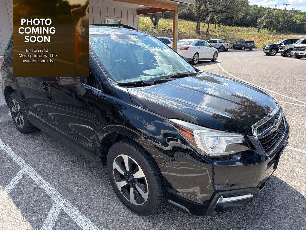2018 SUBARU Forester