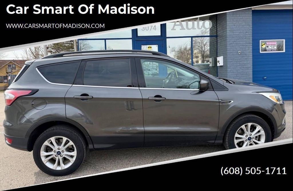 2018 FORD Escape