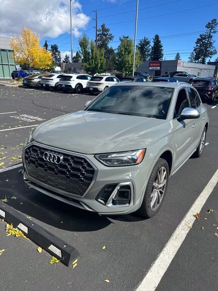 2021 AUDI SQ5