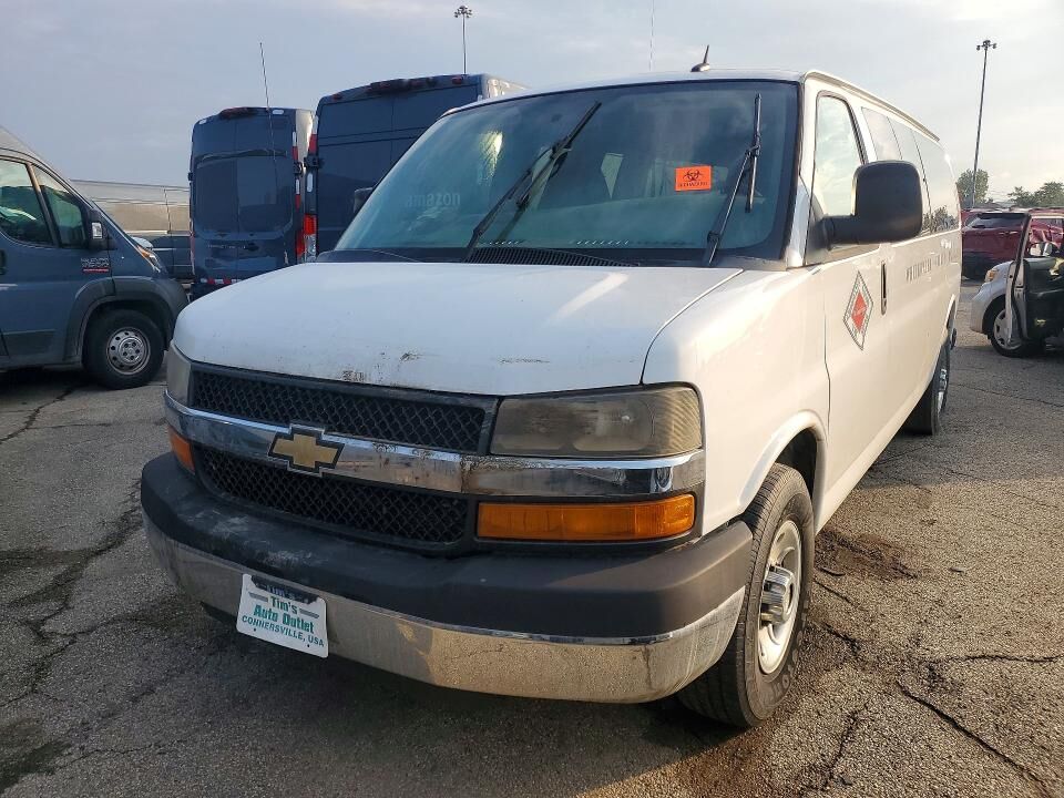 2014 CHEVROLET Express
