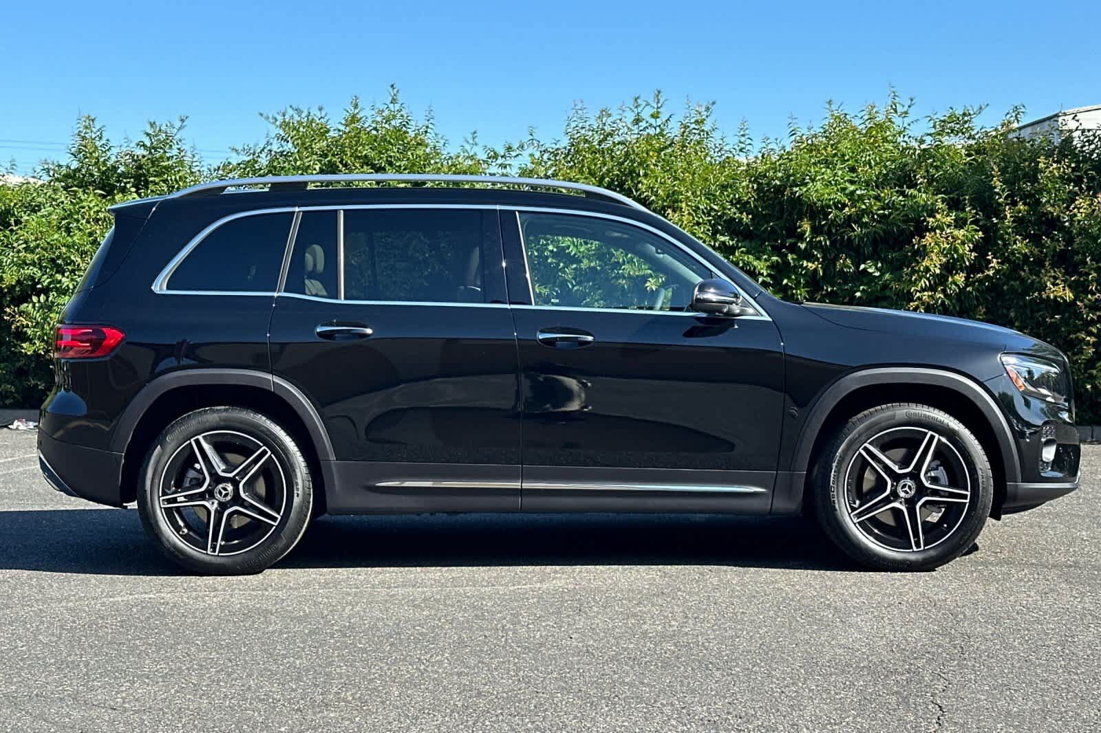 2026 Mercedes-Benz GLB-Class