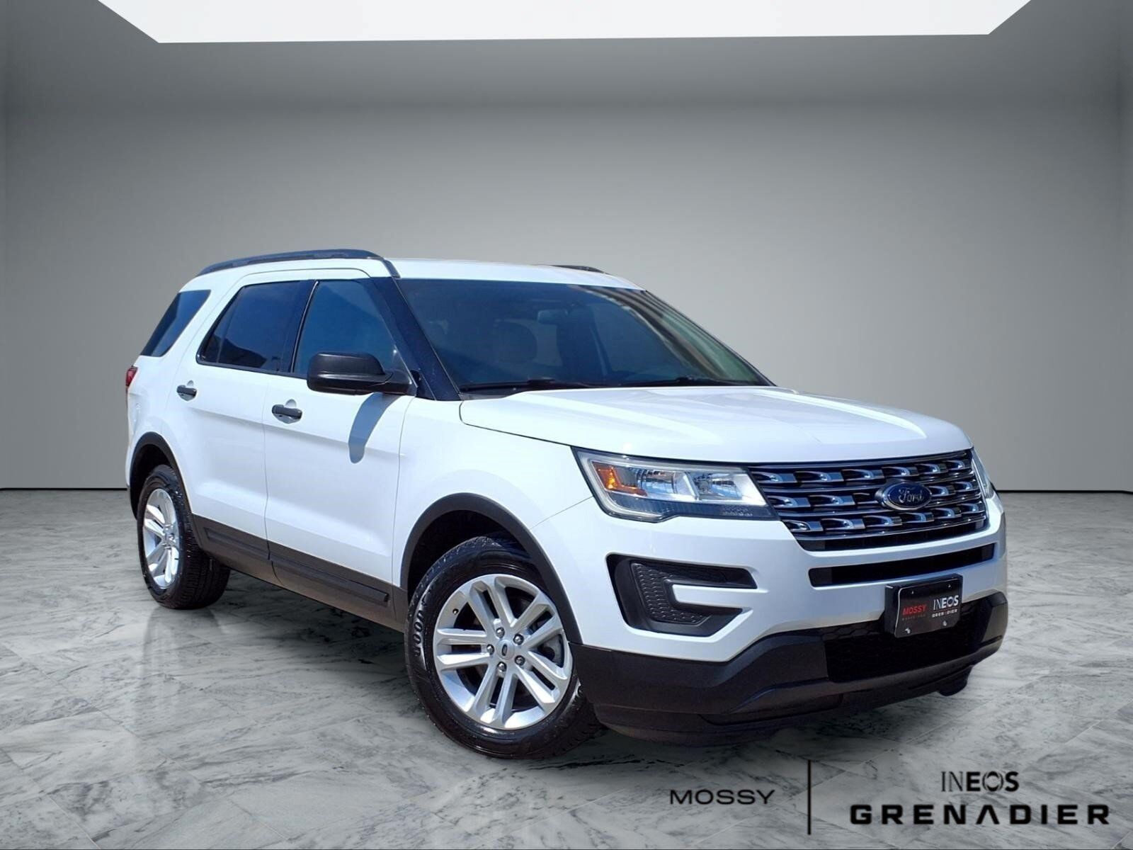 2017 FORD Explorer