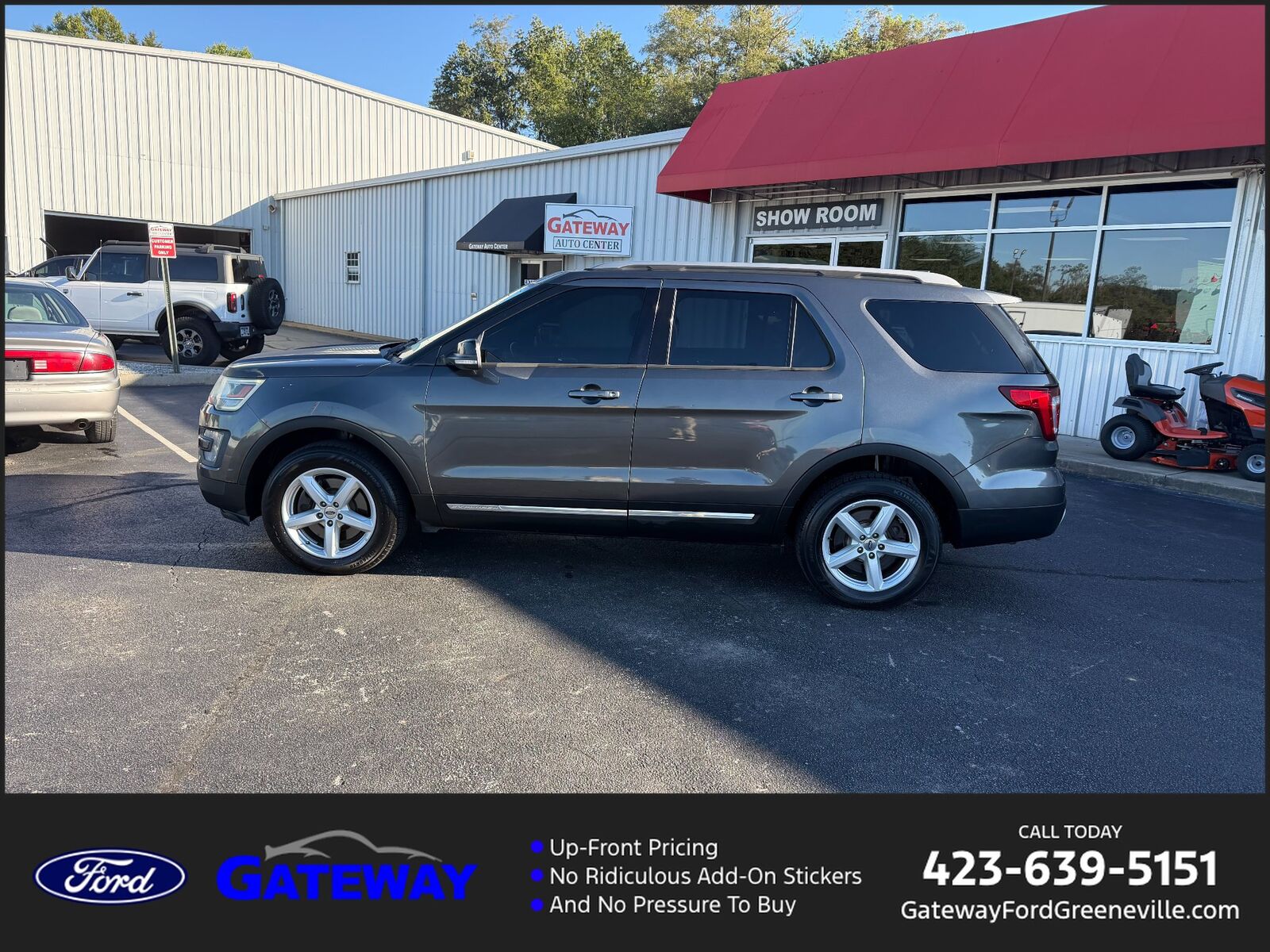 2017 FORD Explorer