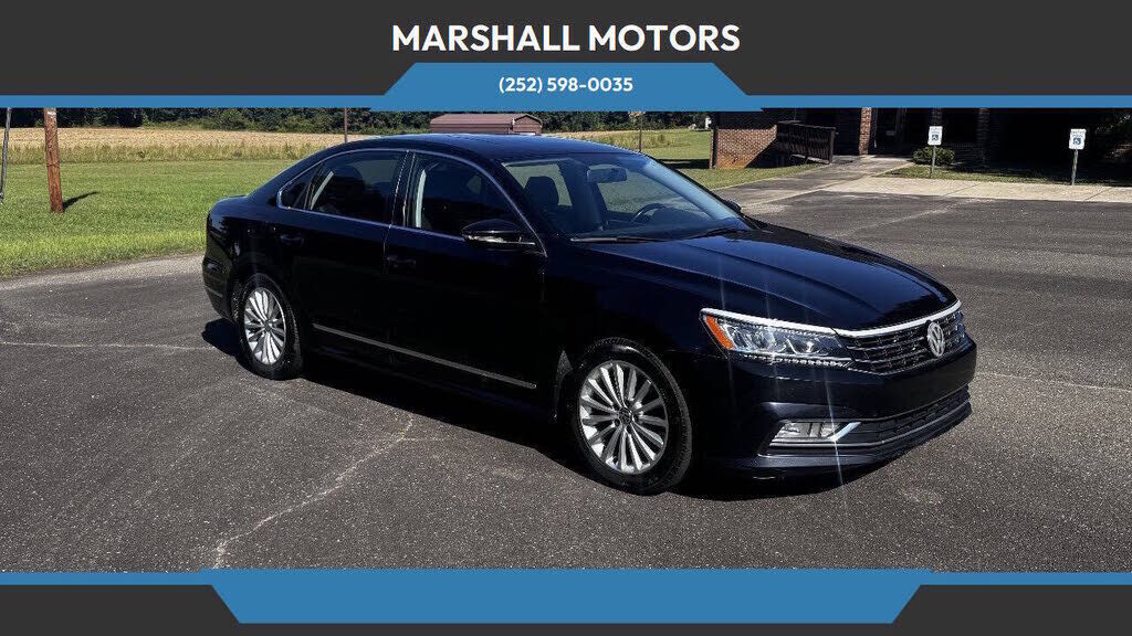 2017 VOLKSWAGEN Passat