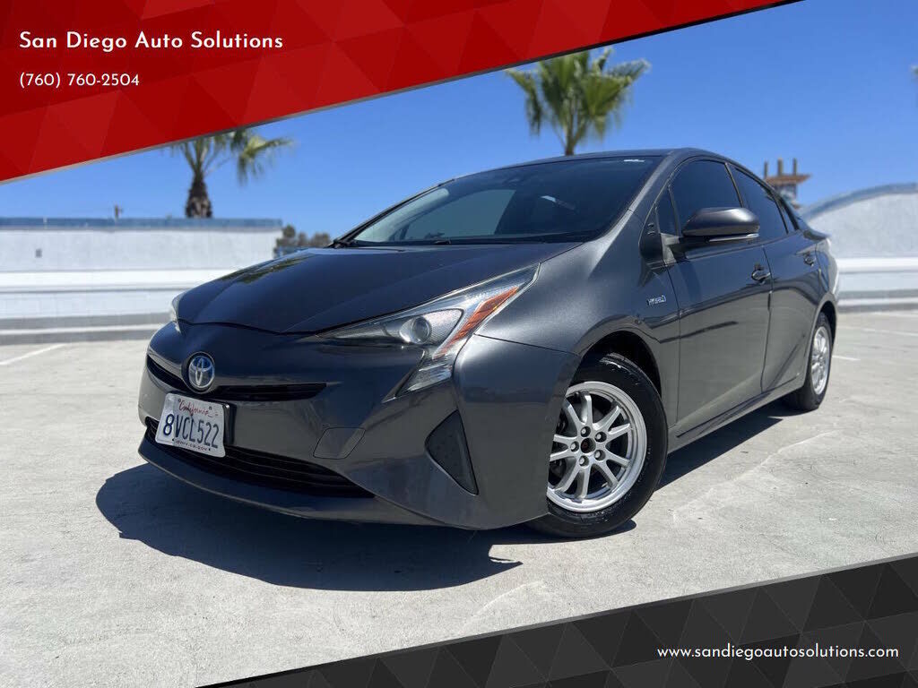 2017 TOYOTA PRIUS