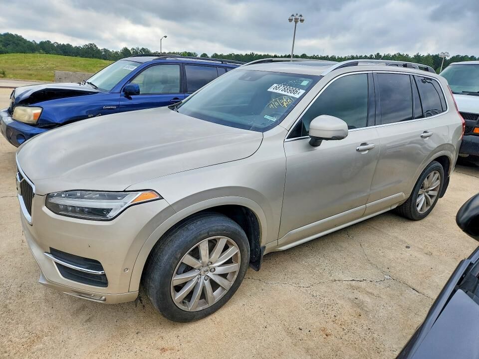2017 VOLVO XC90