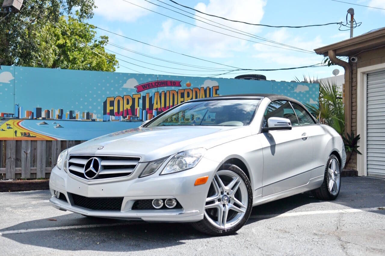 2011 MERCEDES-BENZ E-Class