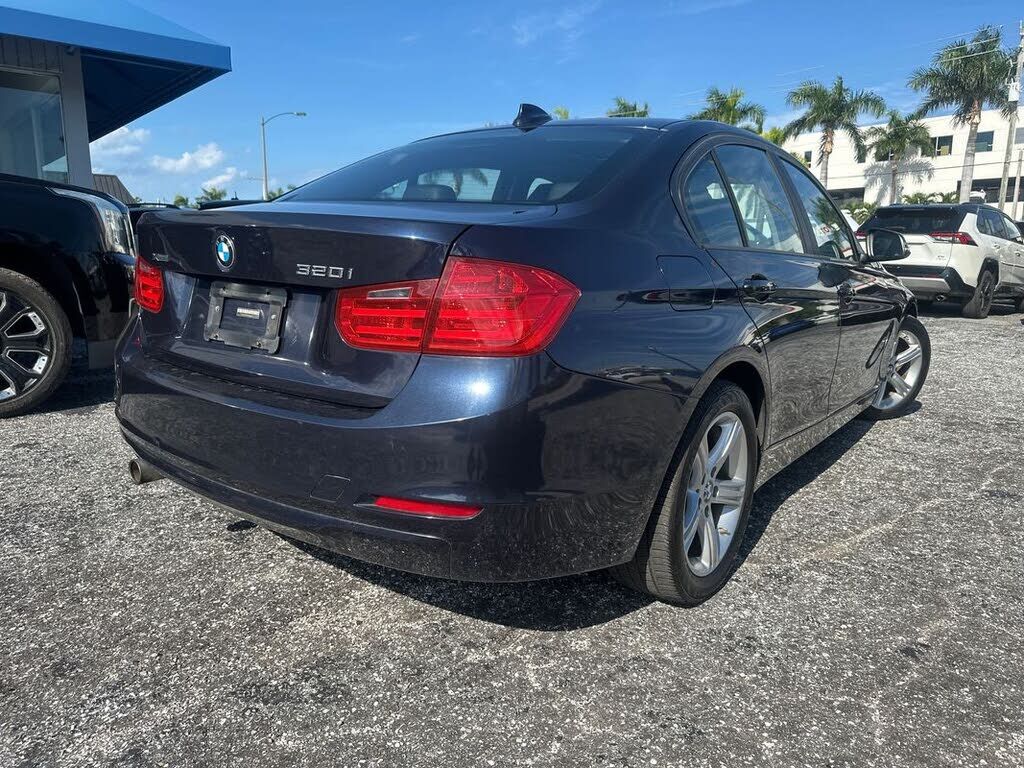 2014 BMW 320i