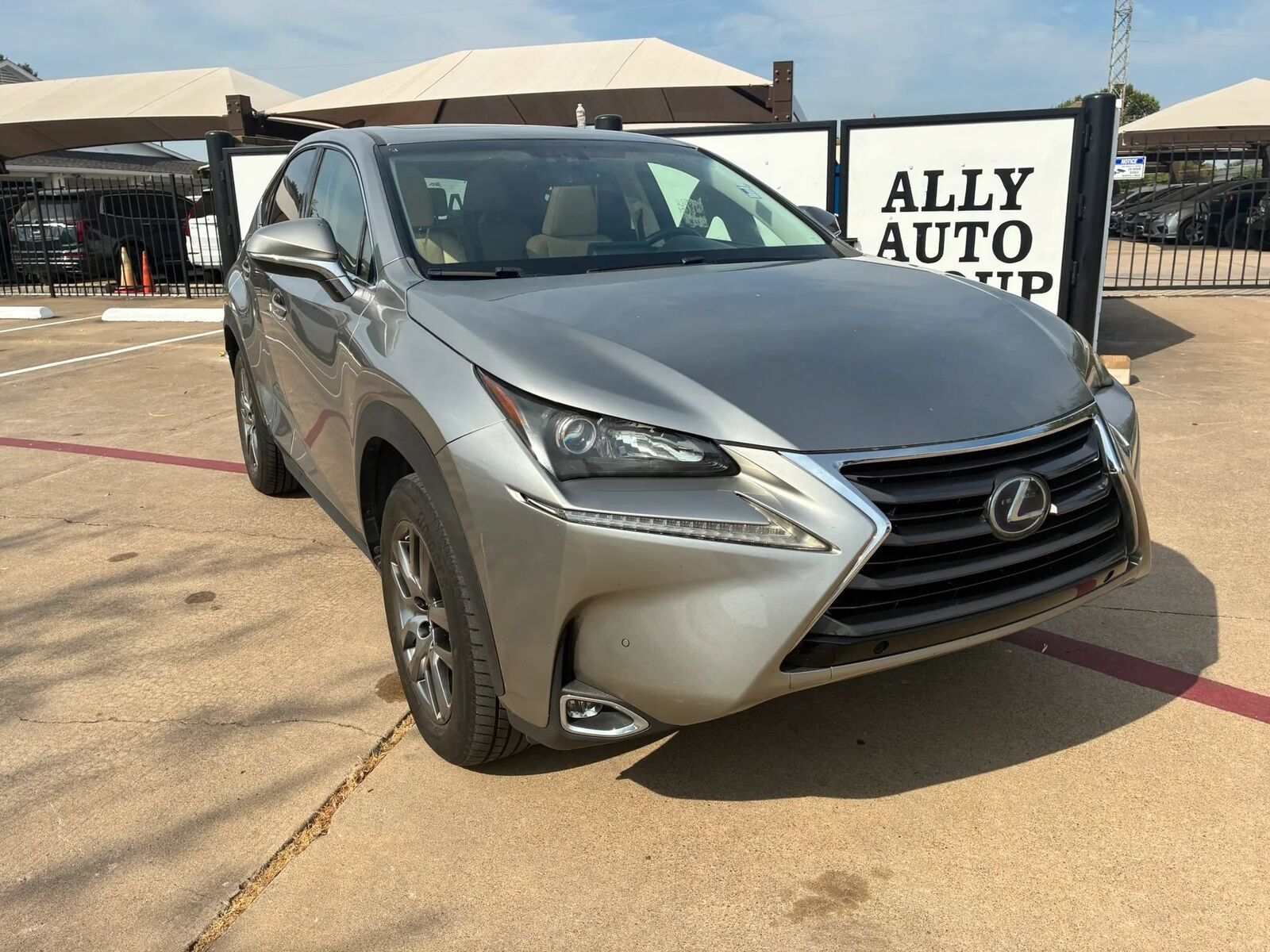 2016 LEXUS NX