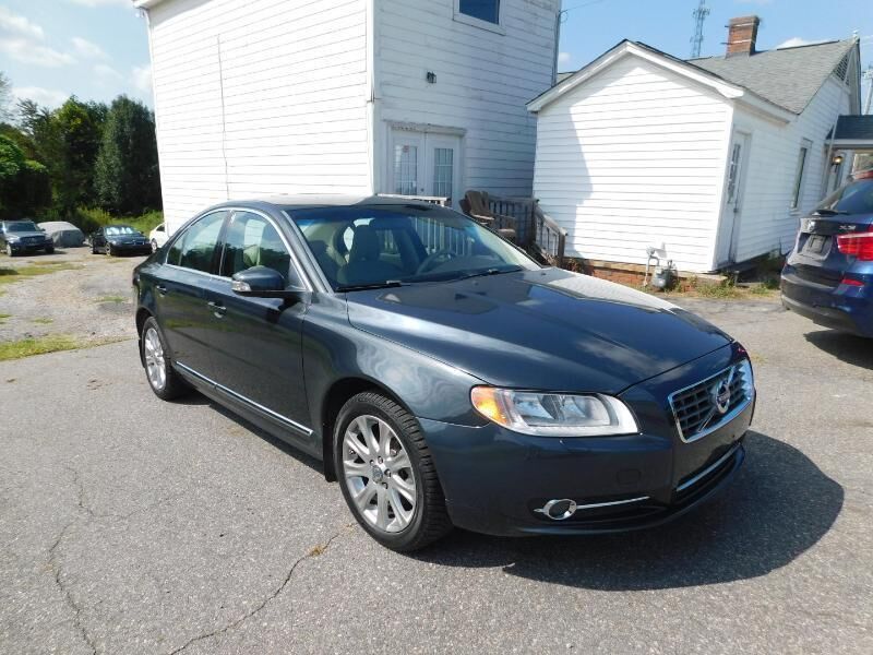 2010 VOLVO S80