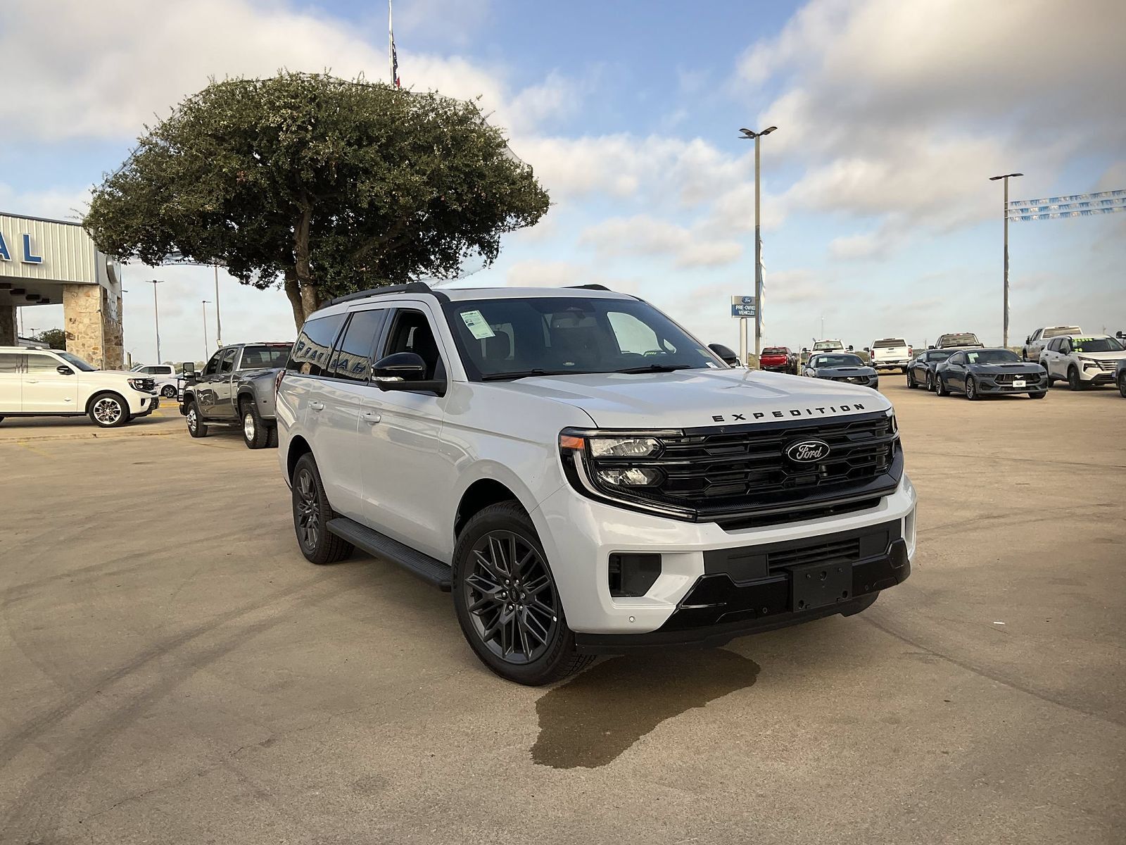 2026 FORD Expedition