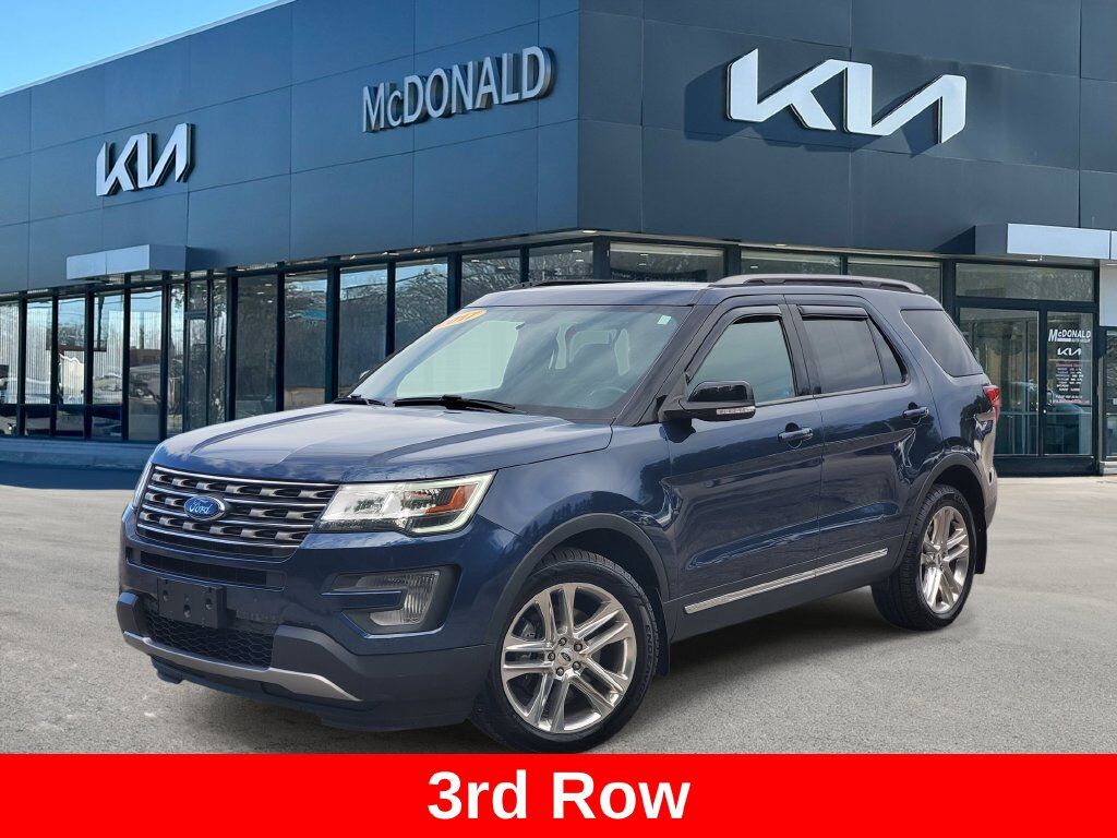 2017 FORD Explorer