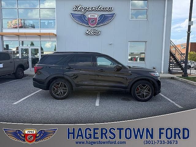 2025 FORD Explorer
