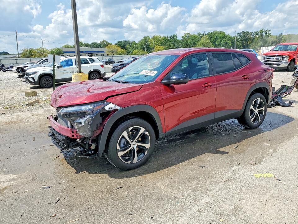 2025 CHEVROLET Trax