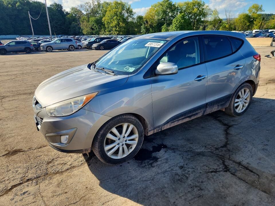 2013 HYUNDAI Tucson