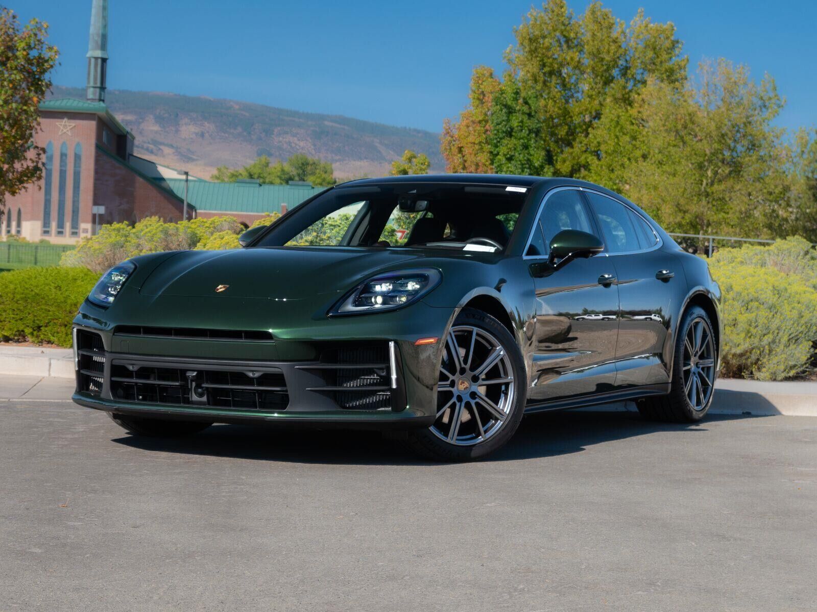 2025 PORSCHE Panamera