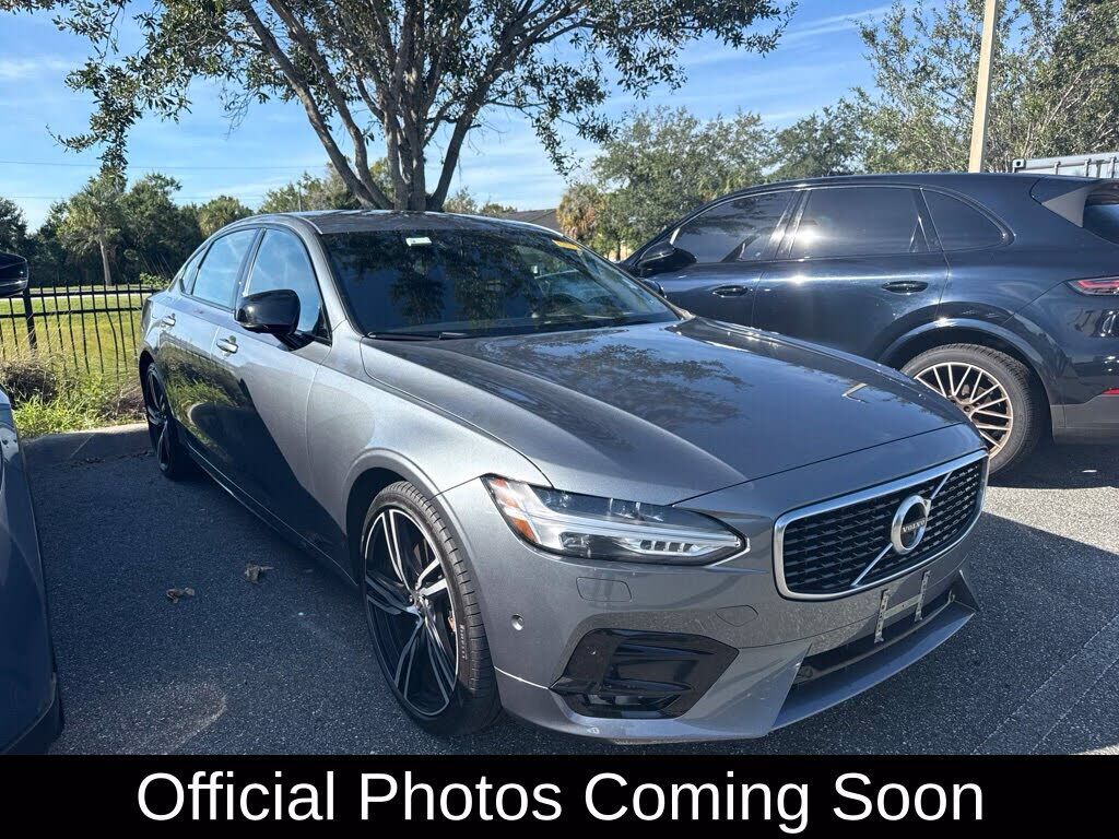 2020 VOLVO S90