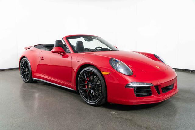 2015 PORSCHE 911