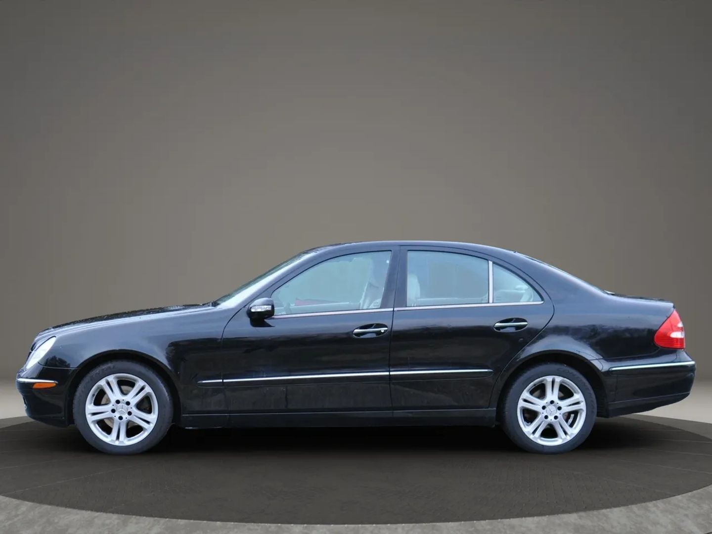 2006 Mercedes-Benz E-Class