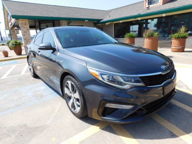 2019 KIA Optima