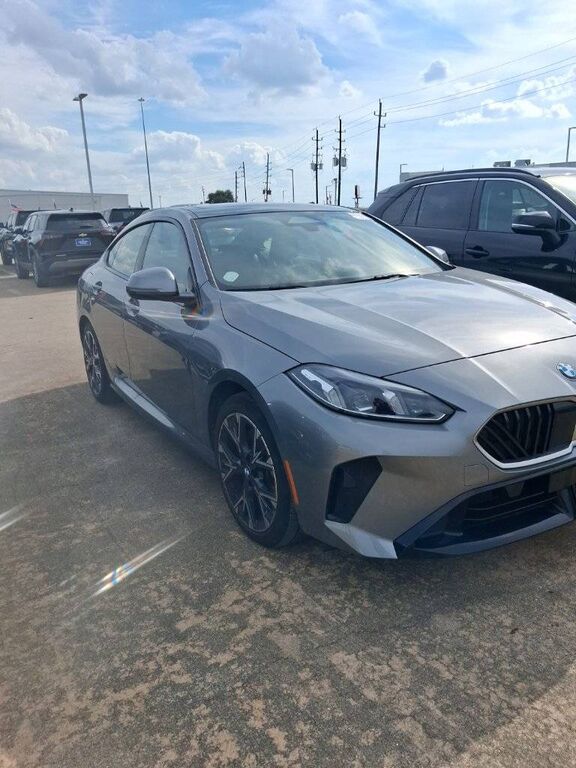 2025 BMW 228i